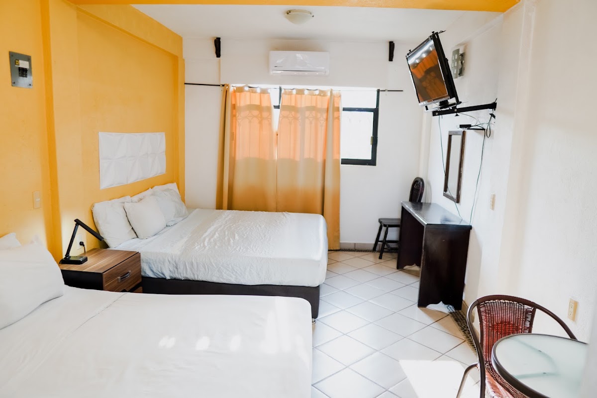 HOTEL EL ROBLE ZIHUATANEJO gallery 2