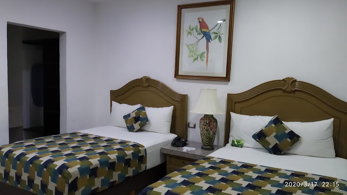 Hotel Embajadores gallery 2