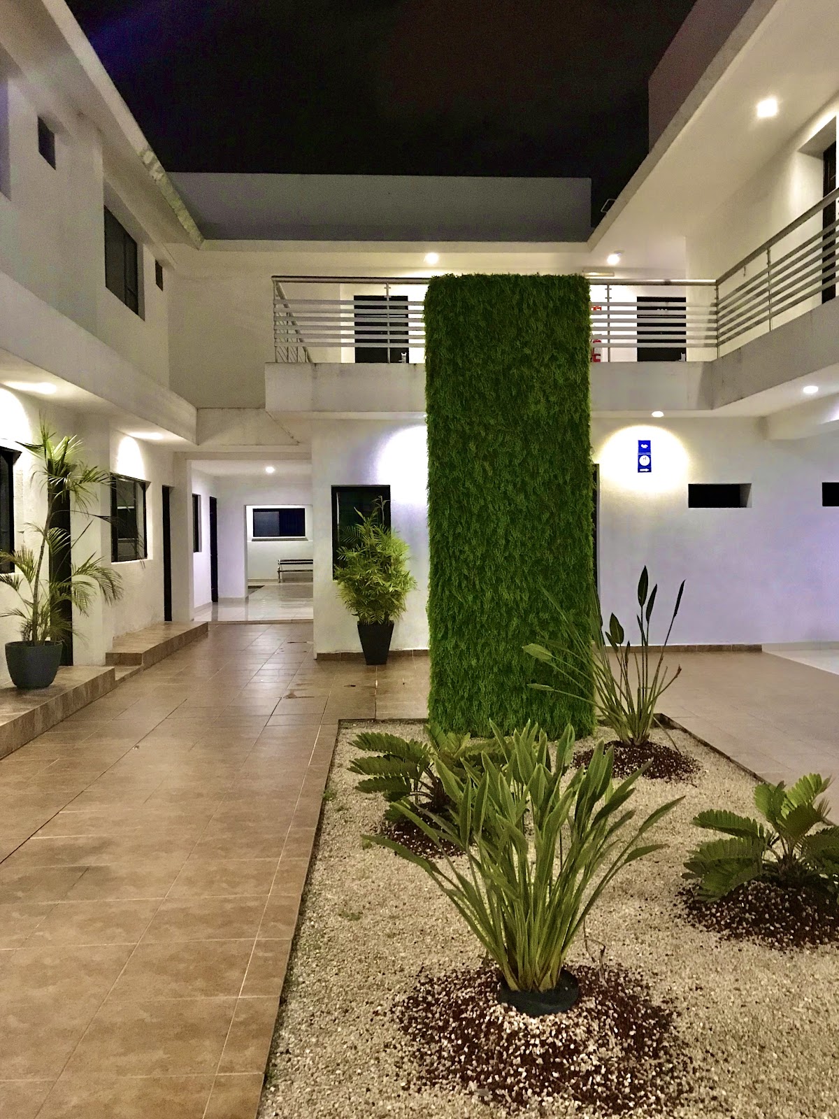 Hotel Embajadores gallery 6