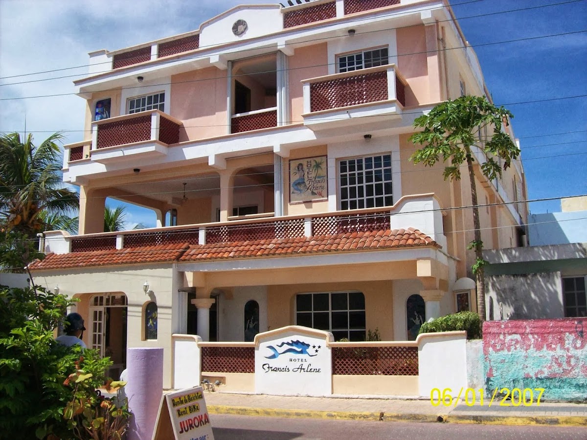 Hotel Francis Arlene gallery 1
