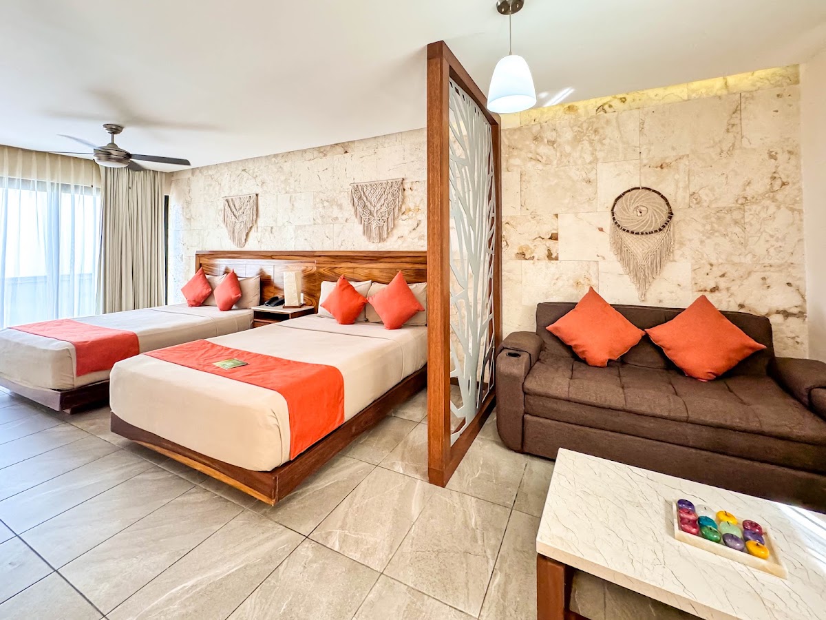 Hotel Grand Fifty Suites gallery 2