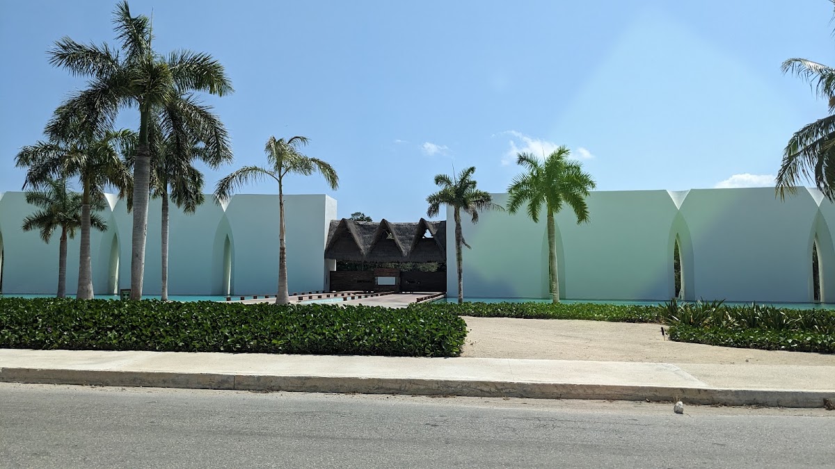 Hotel Grand Velas gallery 1