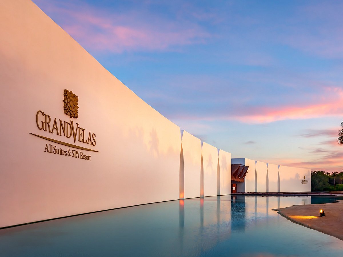 Hotel Grand Velas gallery 3