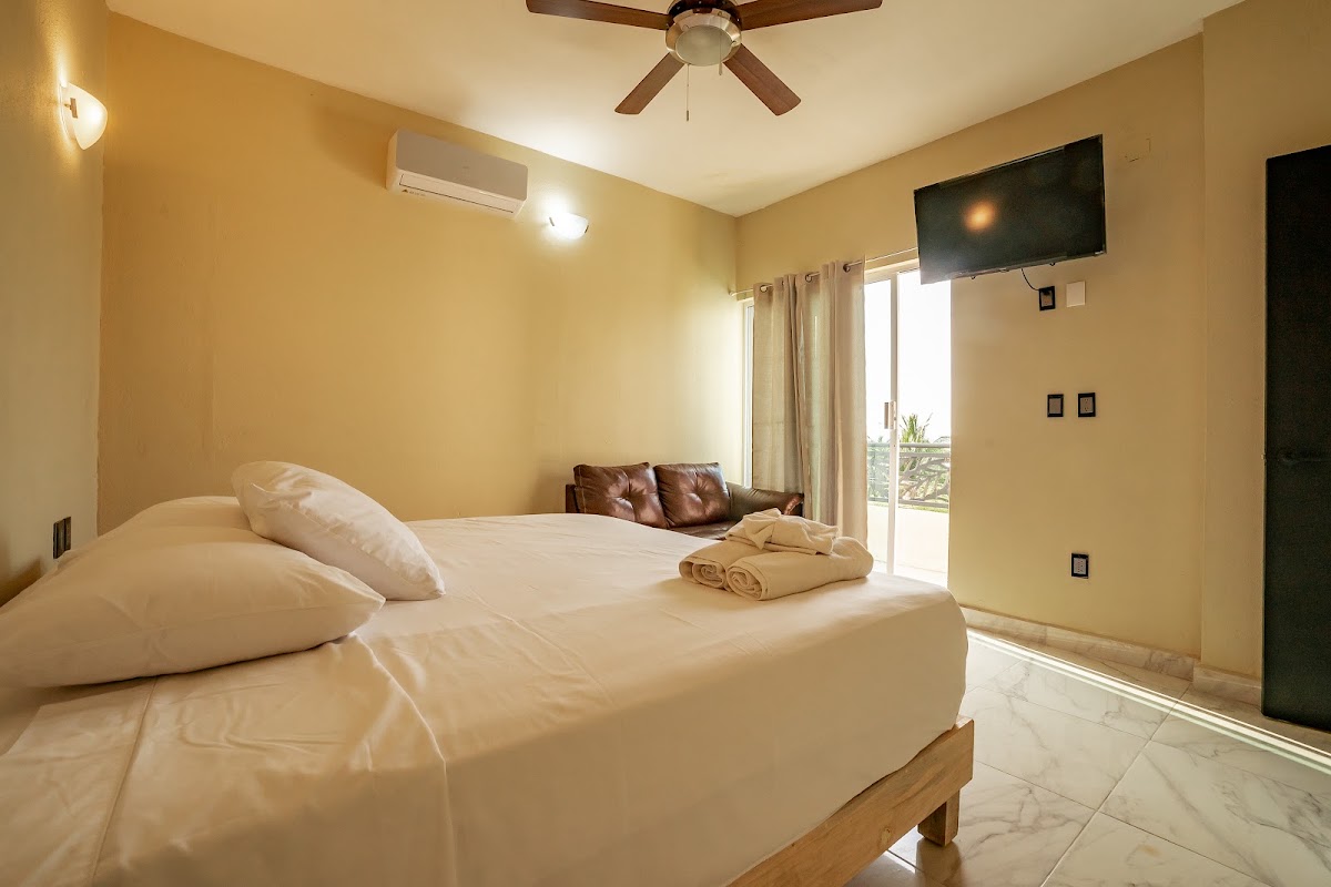 Hotel Guitarra Inn gallery 7