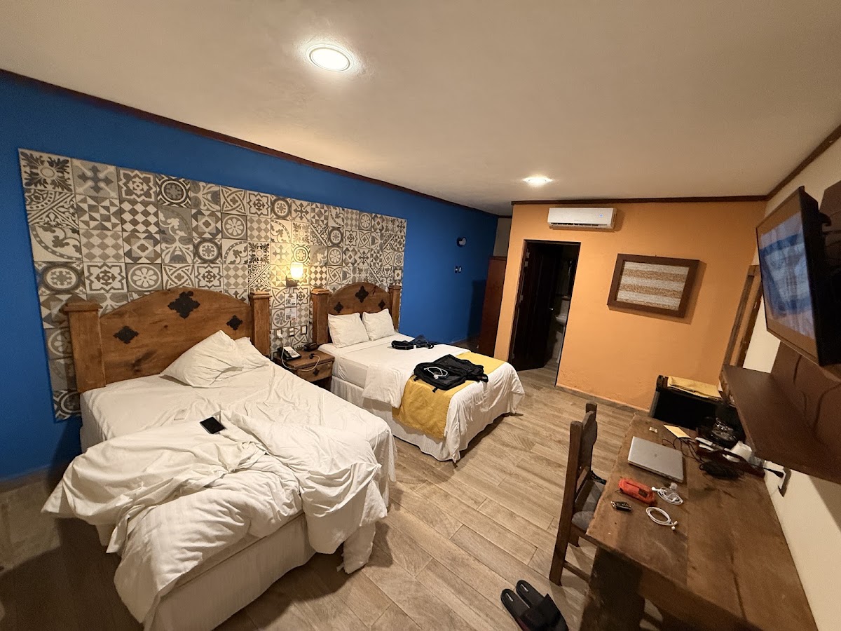 Hotel Hacienda Inn Aeropuerto gallery 2