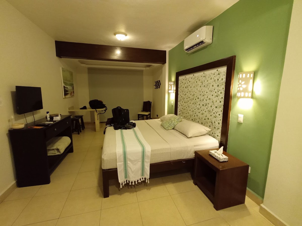 Hotel Kinich gallery 2