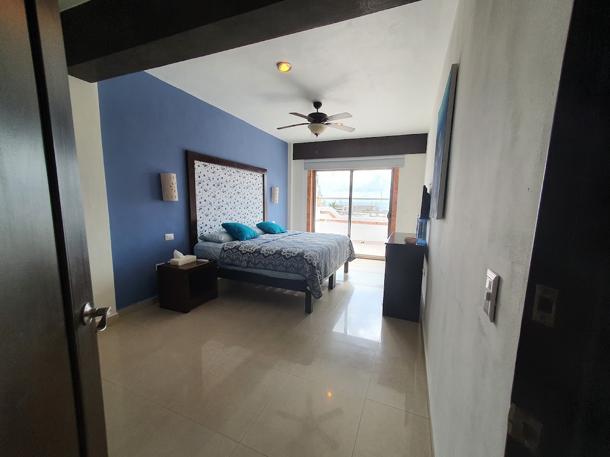 Hotel Kinich gallery 3