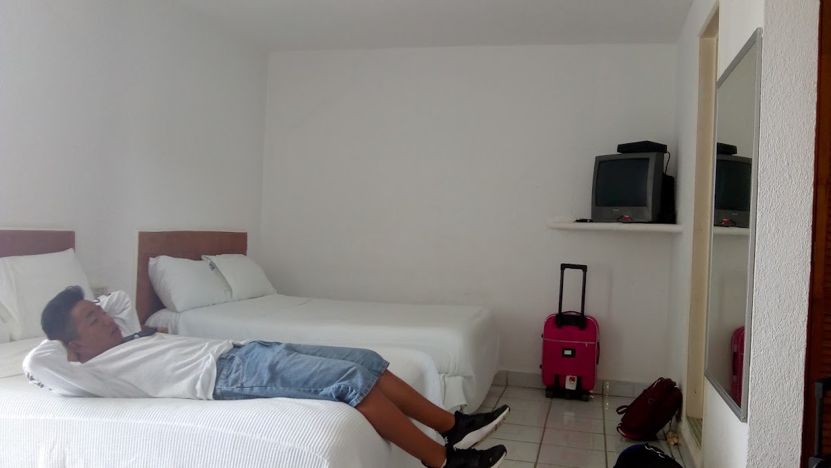 Hotel La Laguna gallery 2