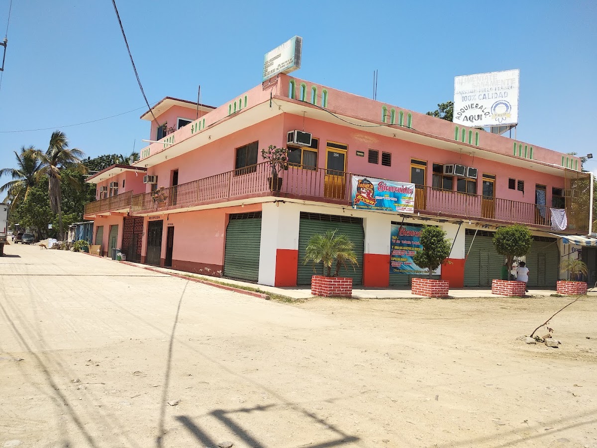 Hotel La Luz gallery 2