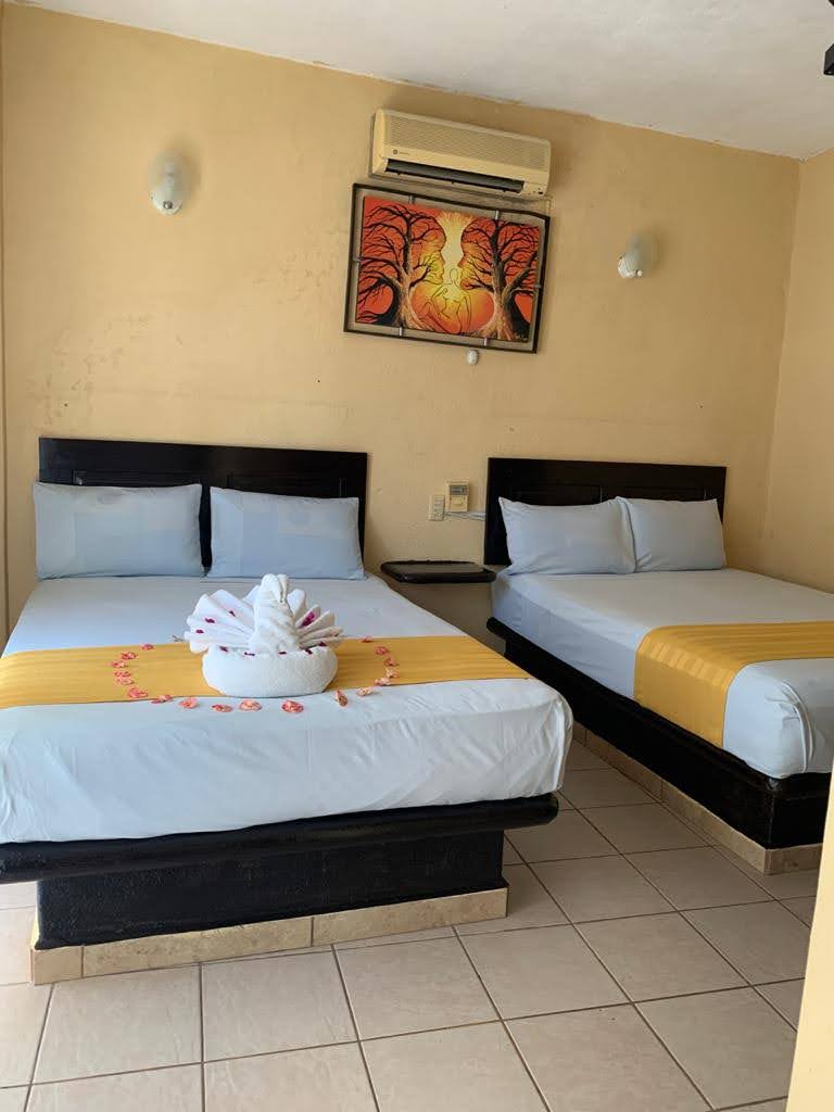 Hotel Mariposa gallery 2