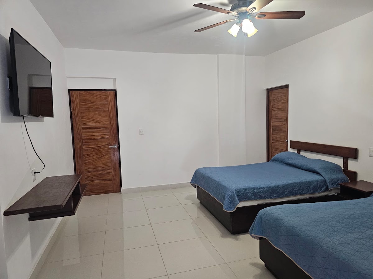 Hotel Plaza Real gallery 1