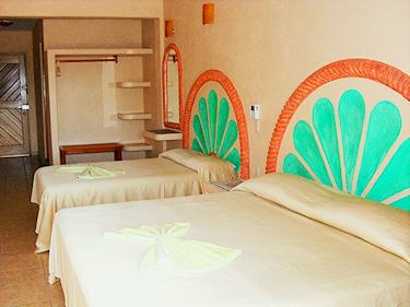 Hotel Plaza Zihua gallery 5