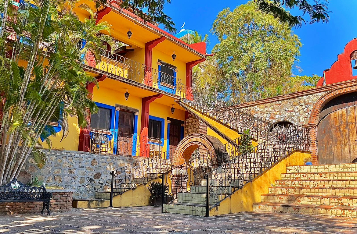 Hotel Rancho Escondito gallery 1