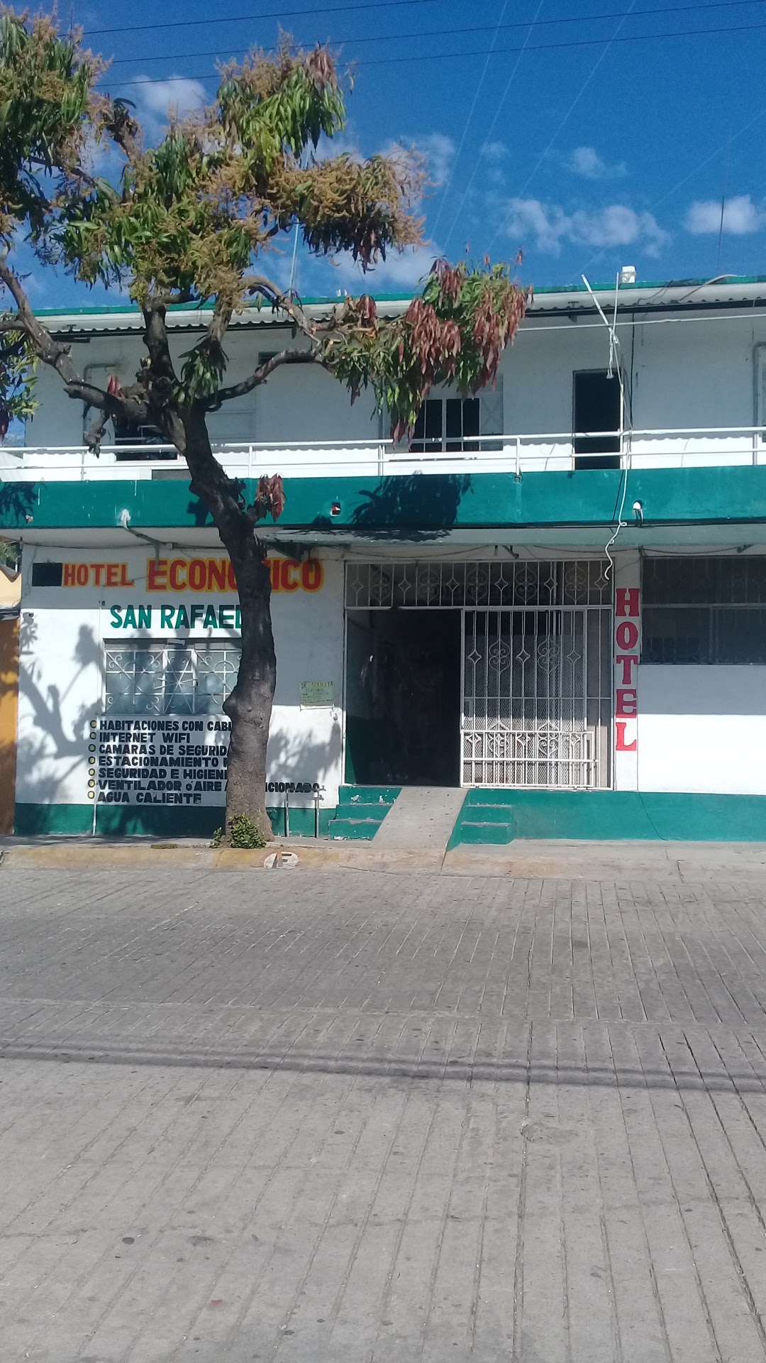 Hotel San Rafael gallery 8
