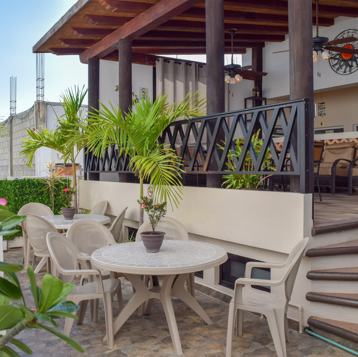 Hotel & Suites Bucaneros gallery 5