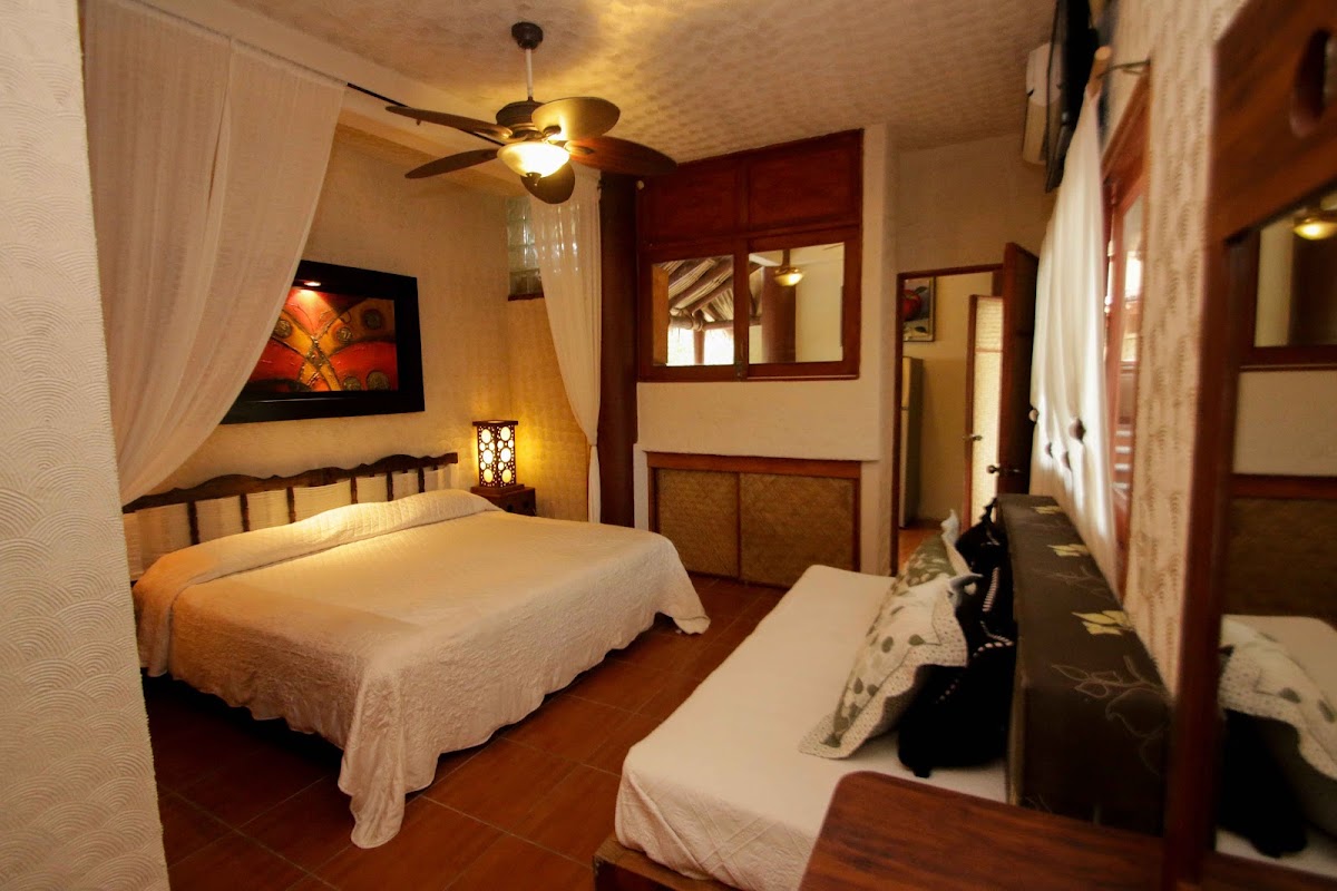 Hotel Villas Las Azucenas gallery 6