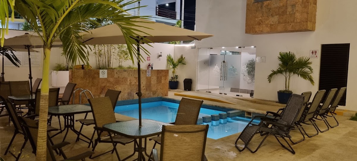 Hotel Villas Segovia Playa del Carmen gallery 3