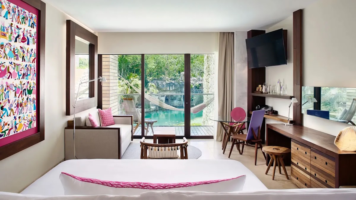 Hotel Xcaret Arte gallery 6