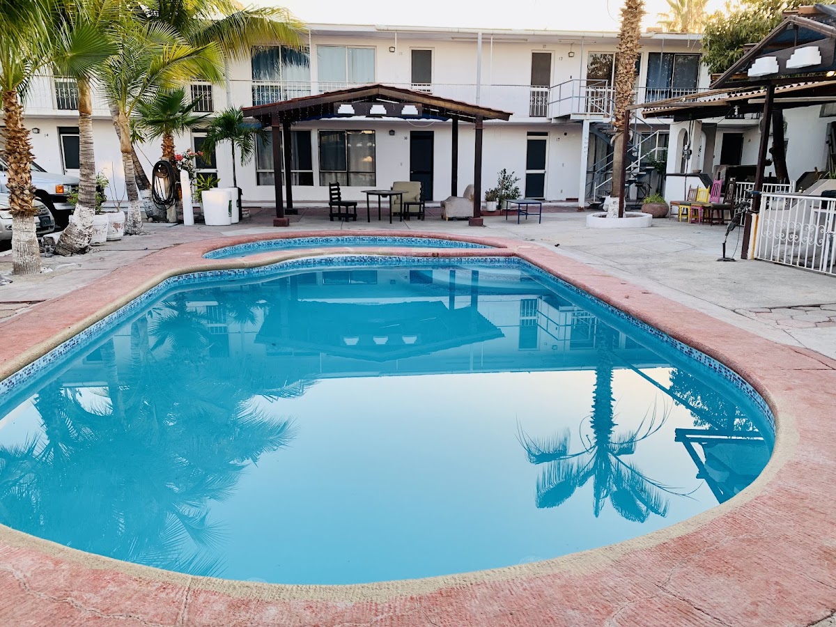 Hotel y Suites Posadas Mora gallery 1
