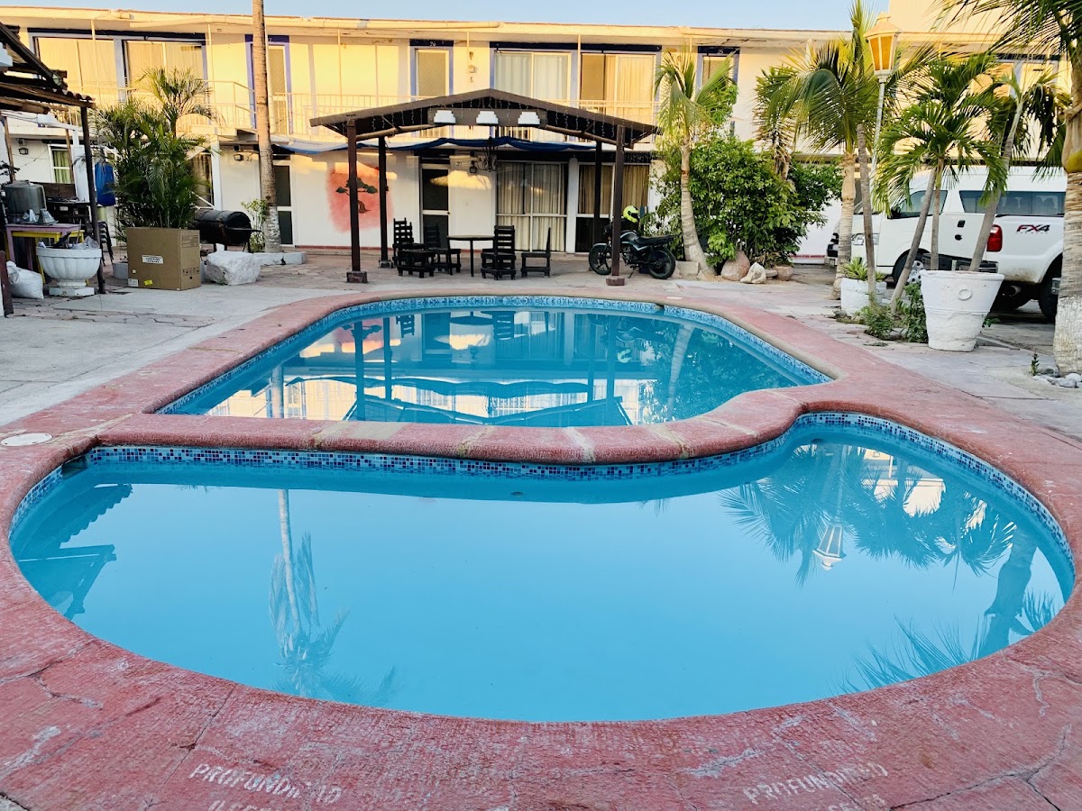 Hotel y Suites Posadas Mora gallery 3