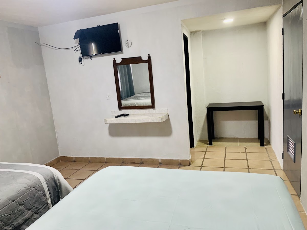 Hotel y Suites Posadas Mora gallery 6