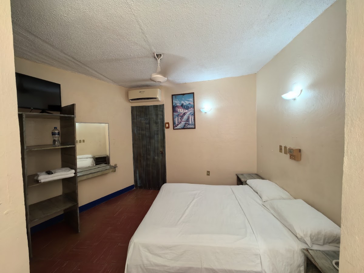 Hotel Zihuatanejo Centro gallery 5