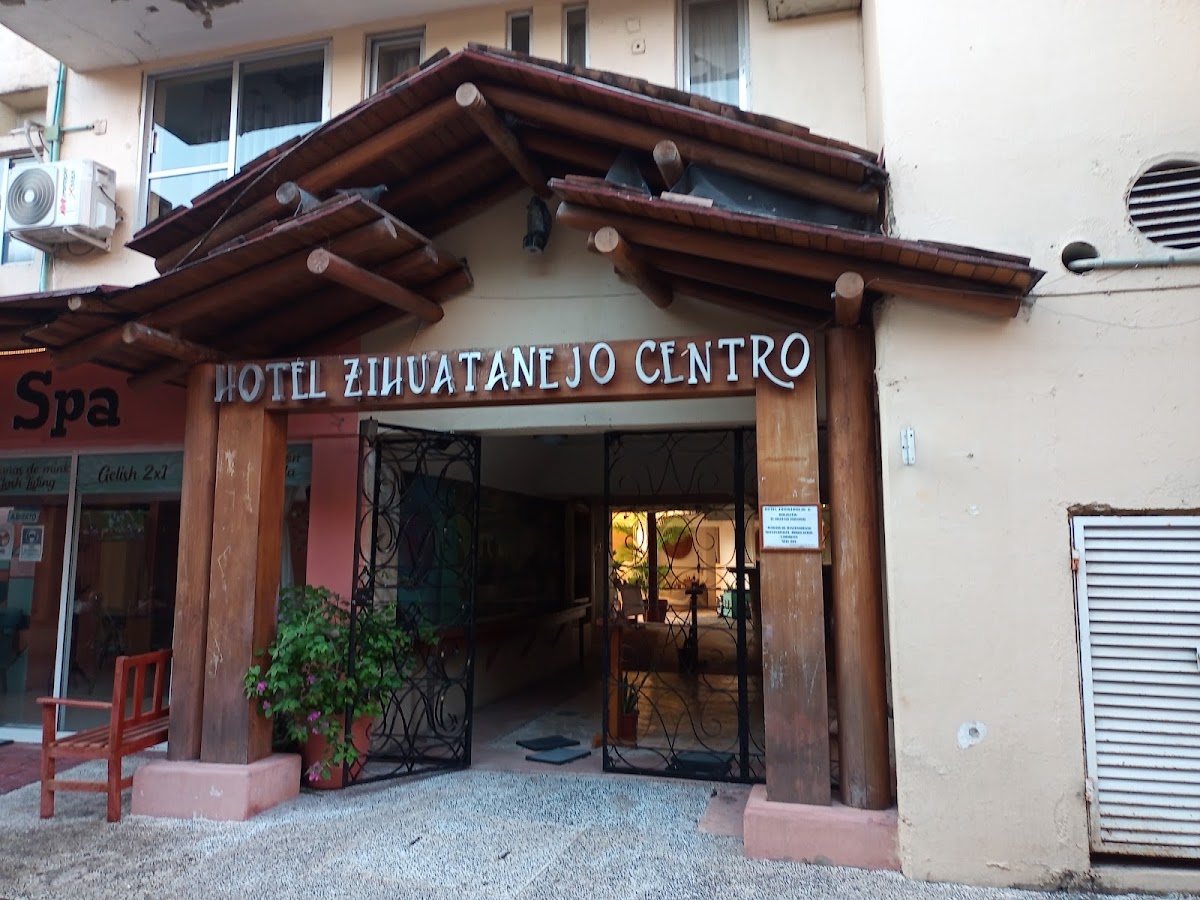 Hotel Zihuatanejo Centro gallery 7