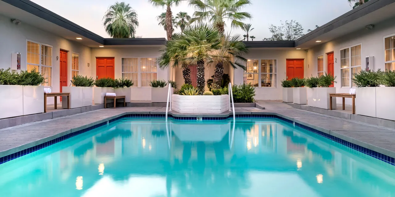 The Weekend Palm Springs gallery 11