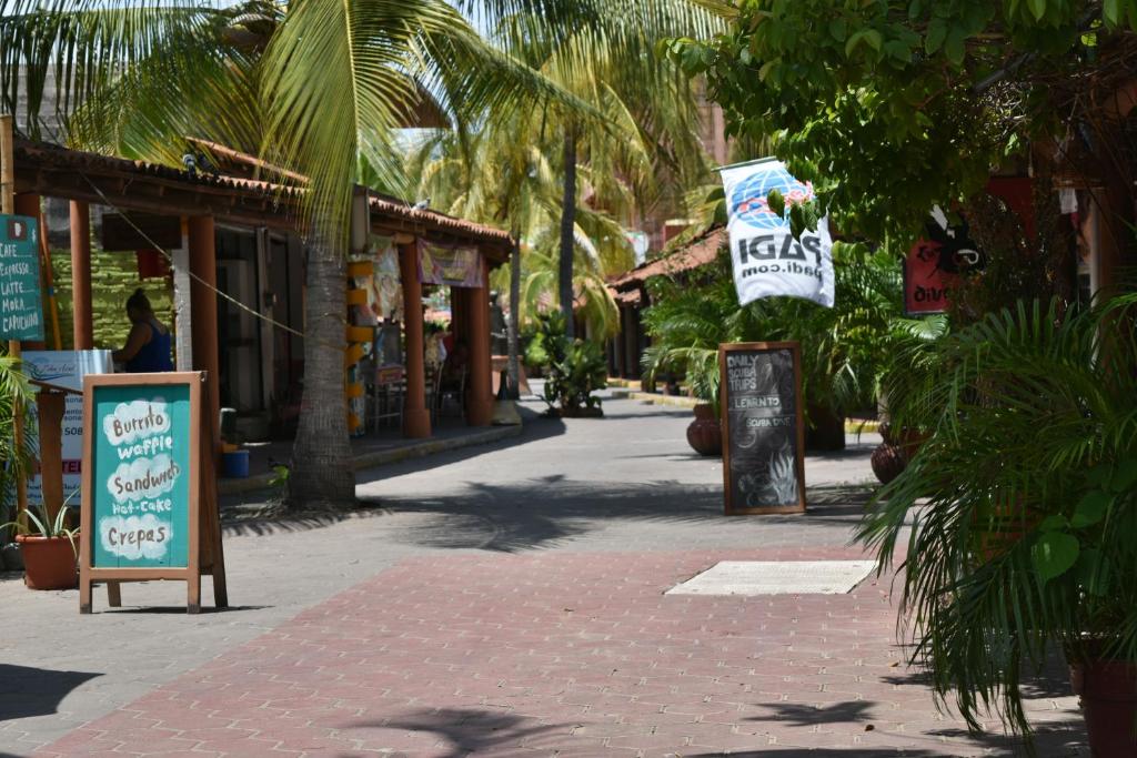 Isabel Suites Zihuatanejo gallery 11