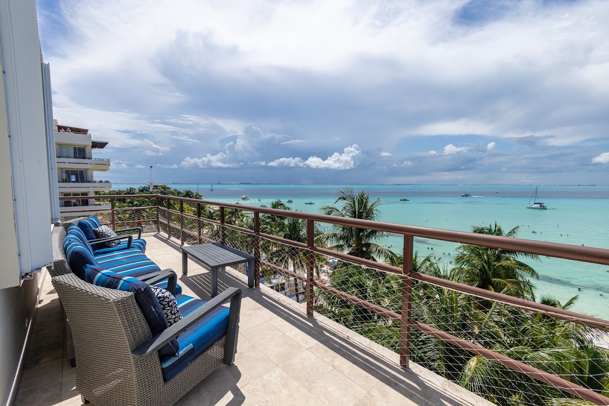 Ixchel Beach Hotel gallery 1