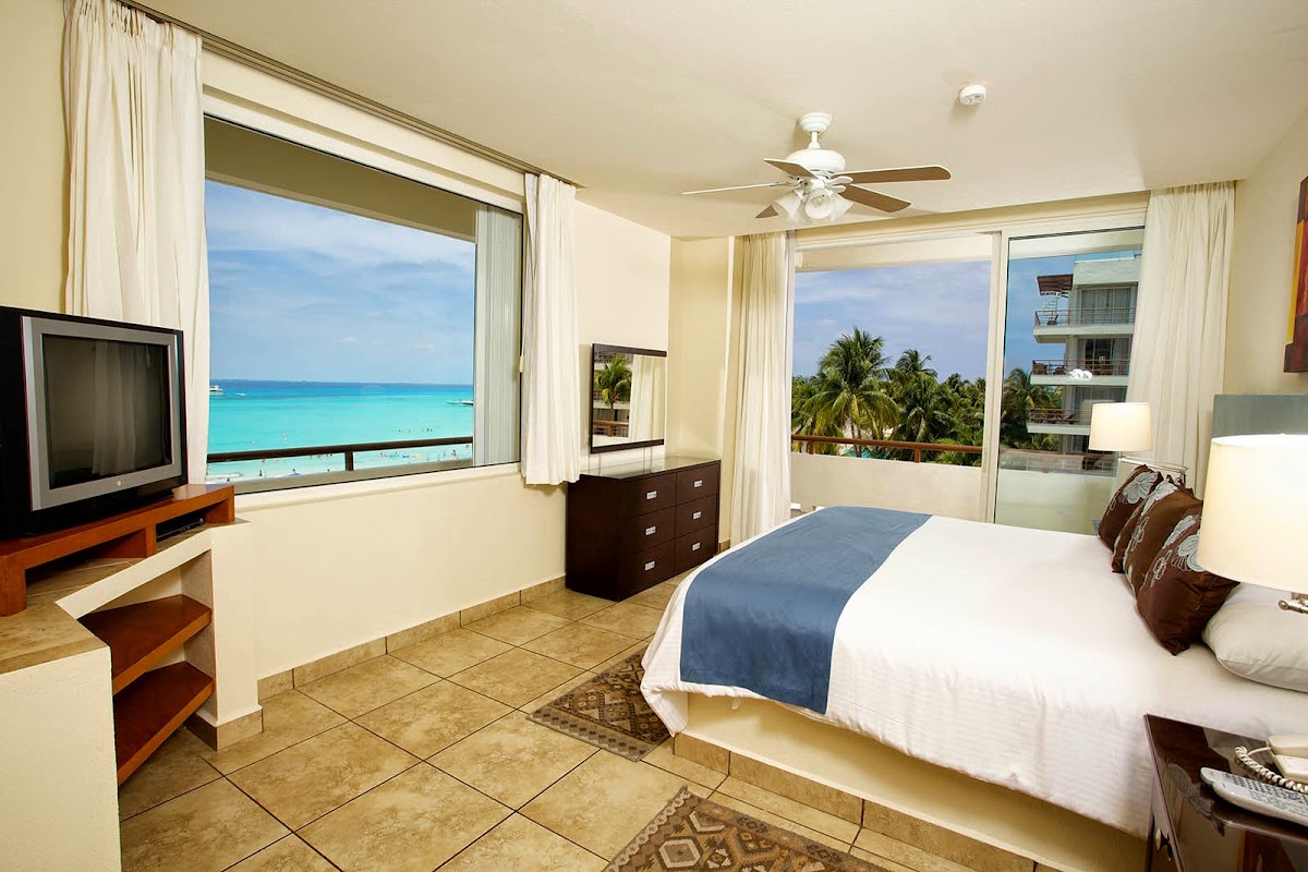 Ixchel Beach Hotel gallery 2