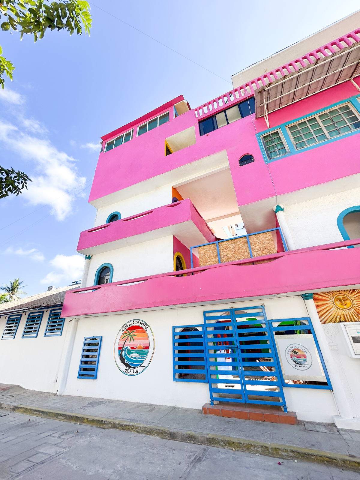 Kaia Beach Hotel gallery 1