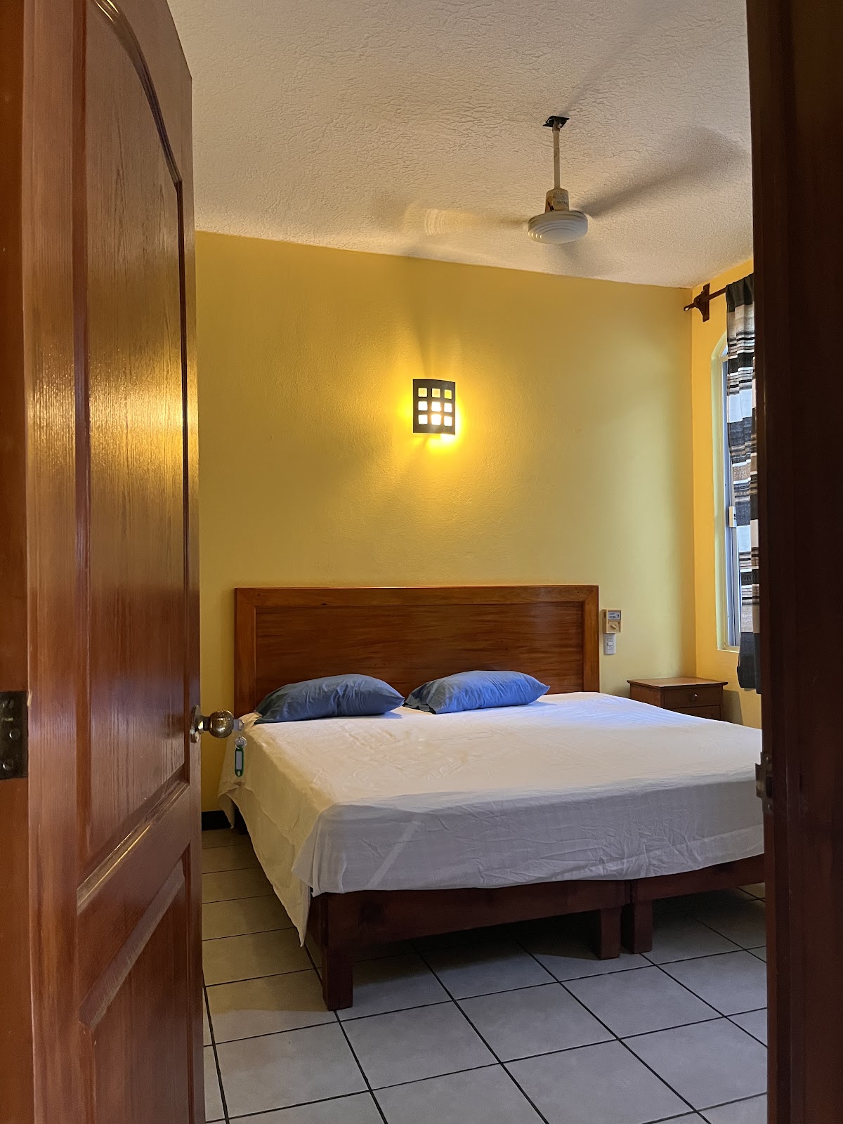 La buena vida rooms 4 rent gallery 1