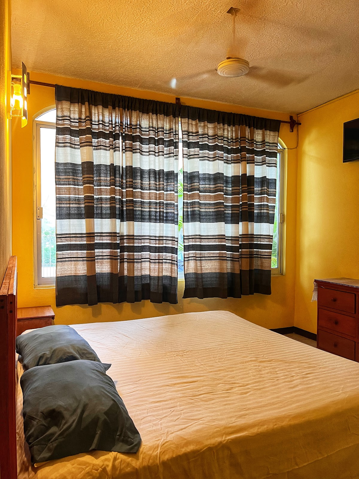 La buena vida rooms 4 rent gallery 3