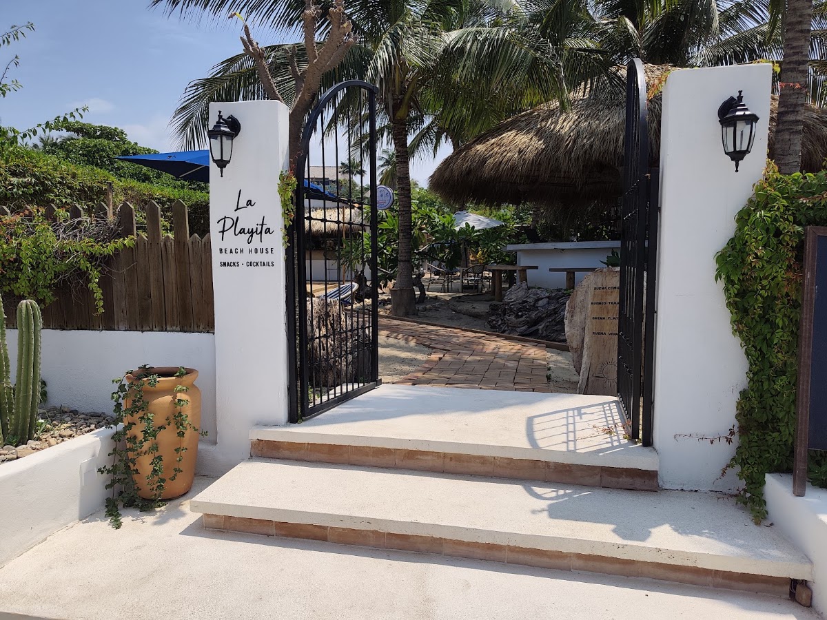 La Playita Beach House gallery 10