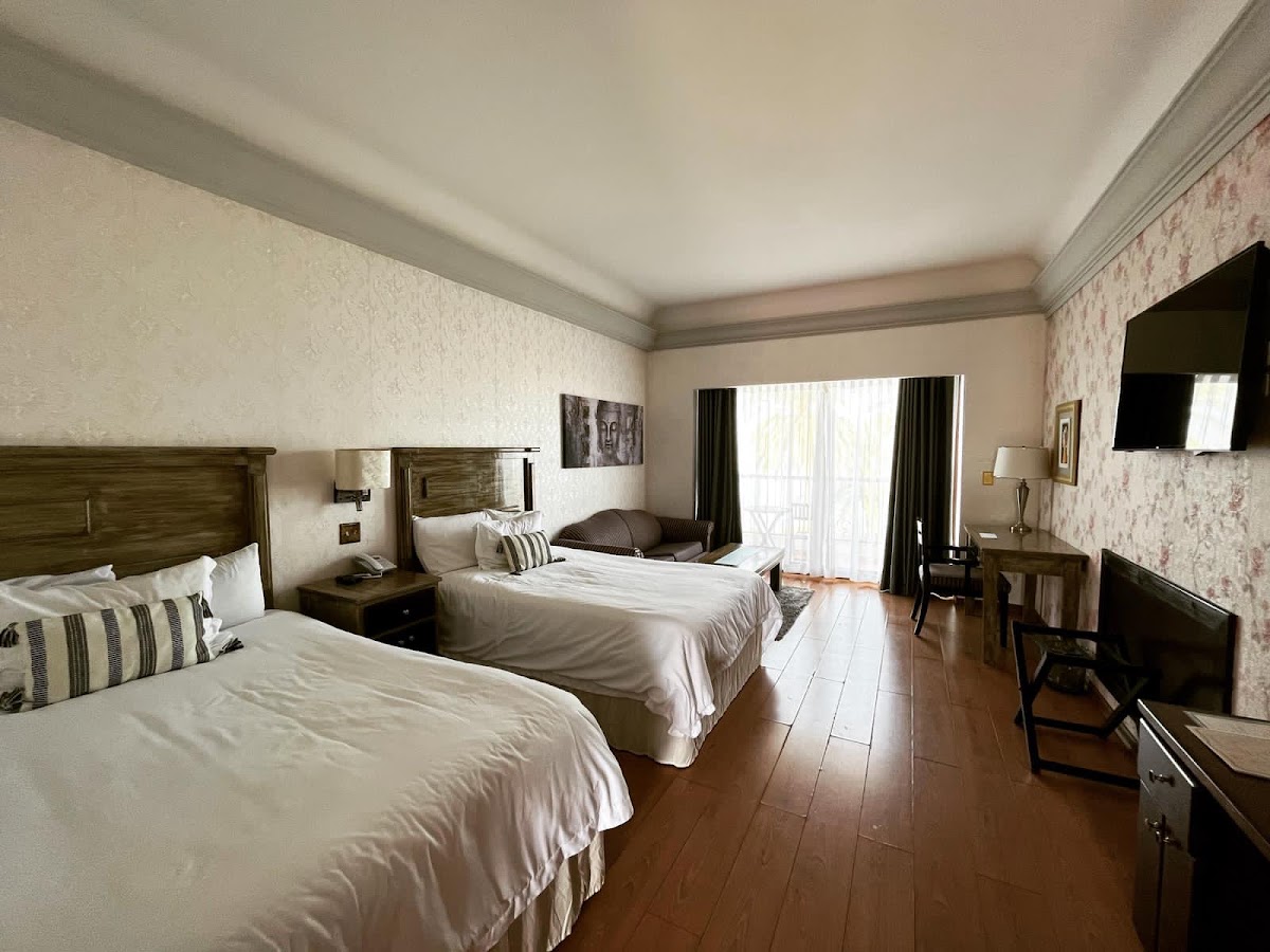 La Posada Hotel & Beach Club gallery 2