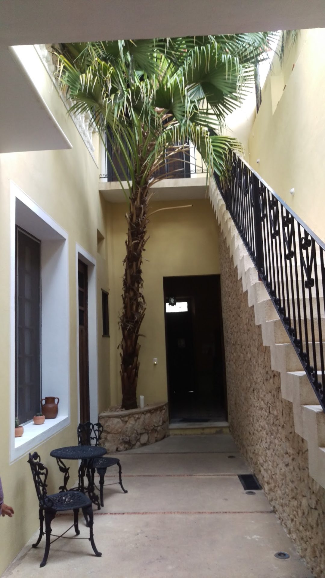 Las Escaleras gallery 7