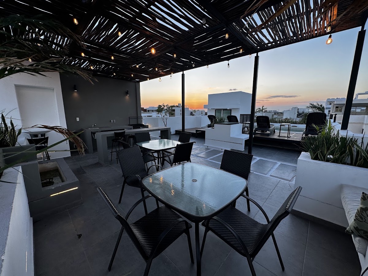 Live Coco Suites gallery 8