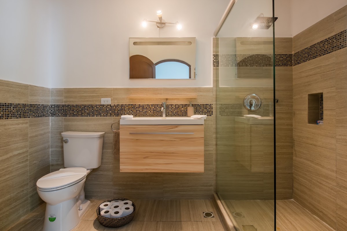 Luxurious 4 to 5-Bedroom Villa with Private Pool, Playacar, Playa del Carmen gallery 4
