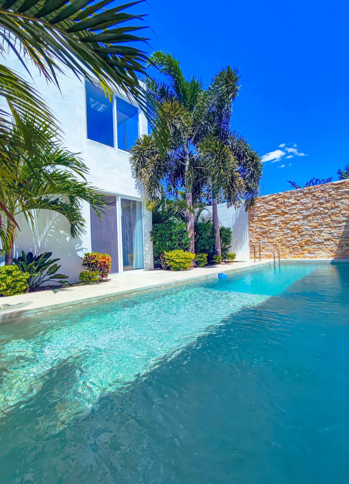 Luxury Flamingo Resort by Flamingo Inmobiliaria gallery 1