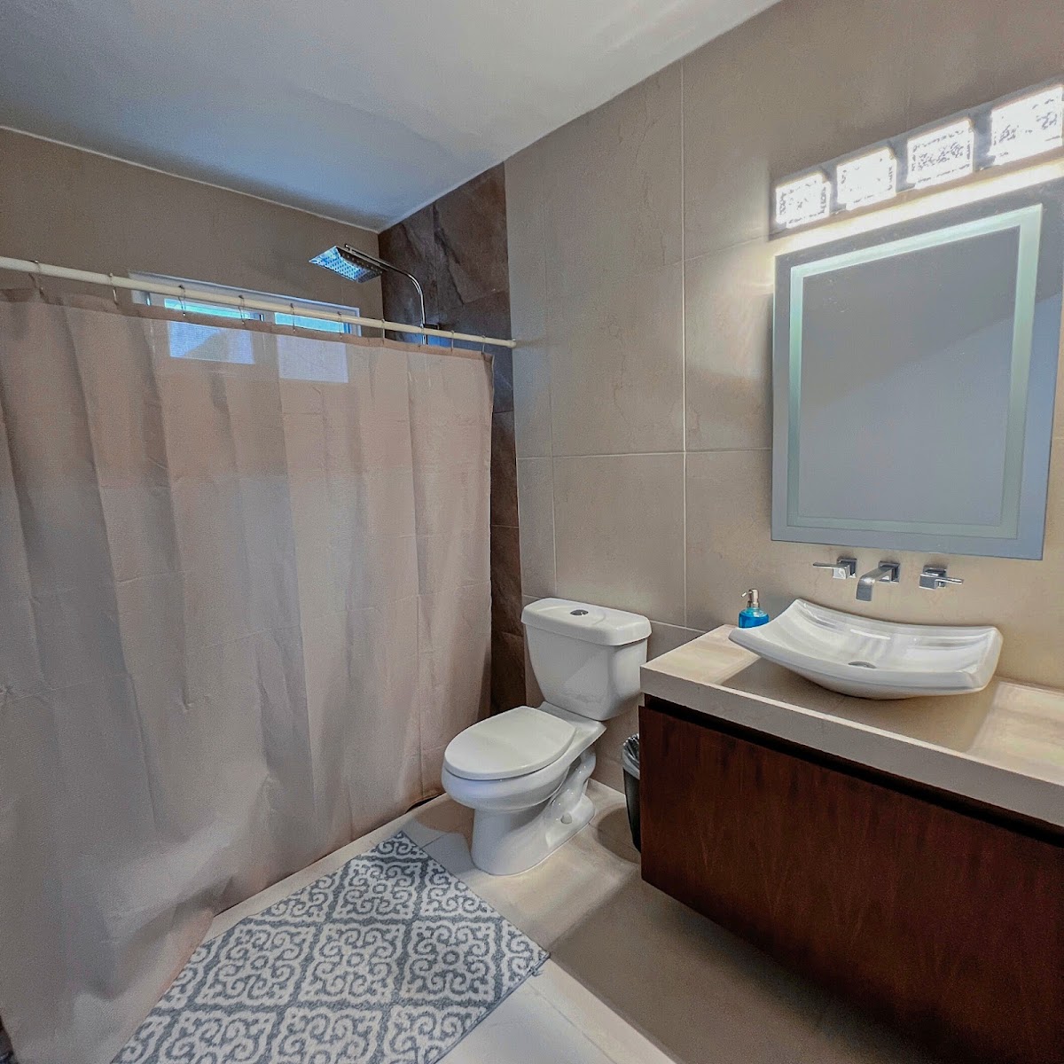Luxury Flamingo Resort by Flamingo Inmobiliaria gallery 4