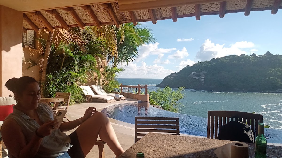 Luxury Villas Zihuatanejo gallery 1