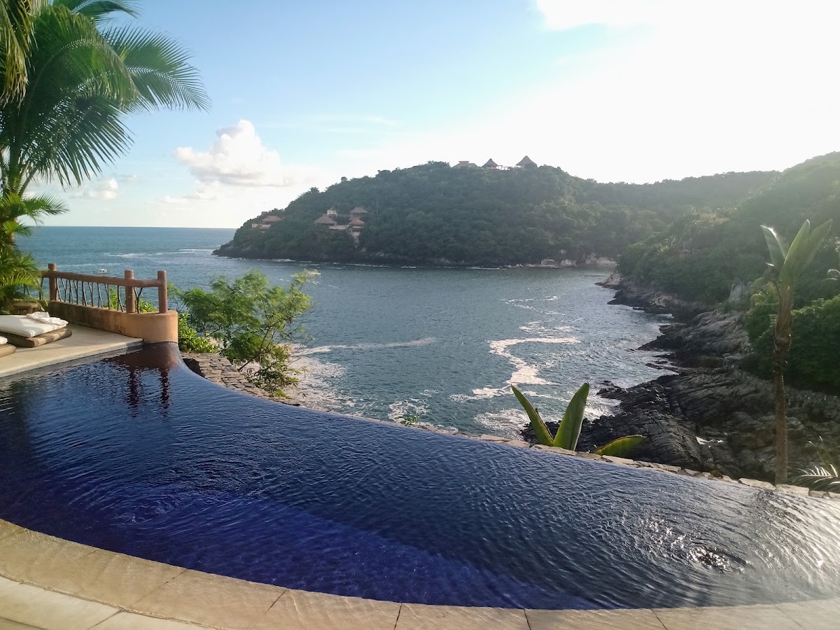Luxury Villas Zihuatanejo gallery 7