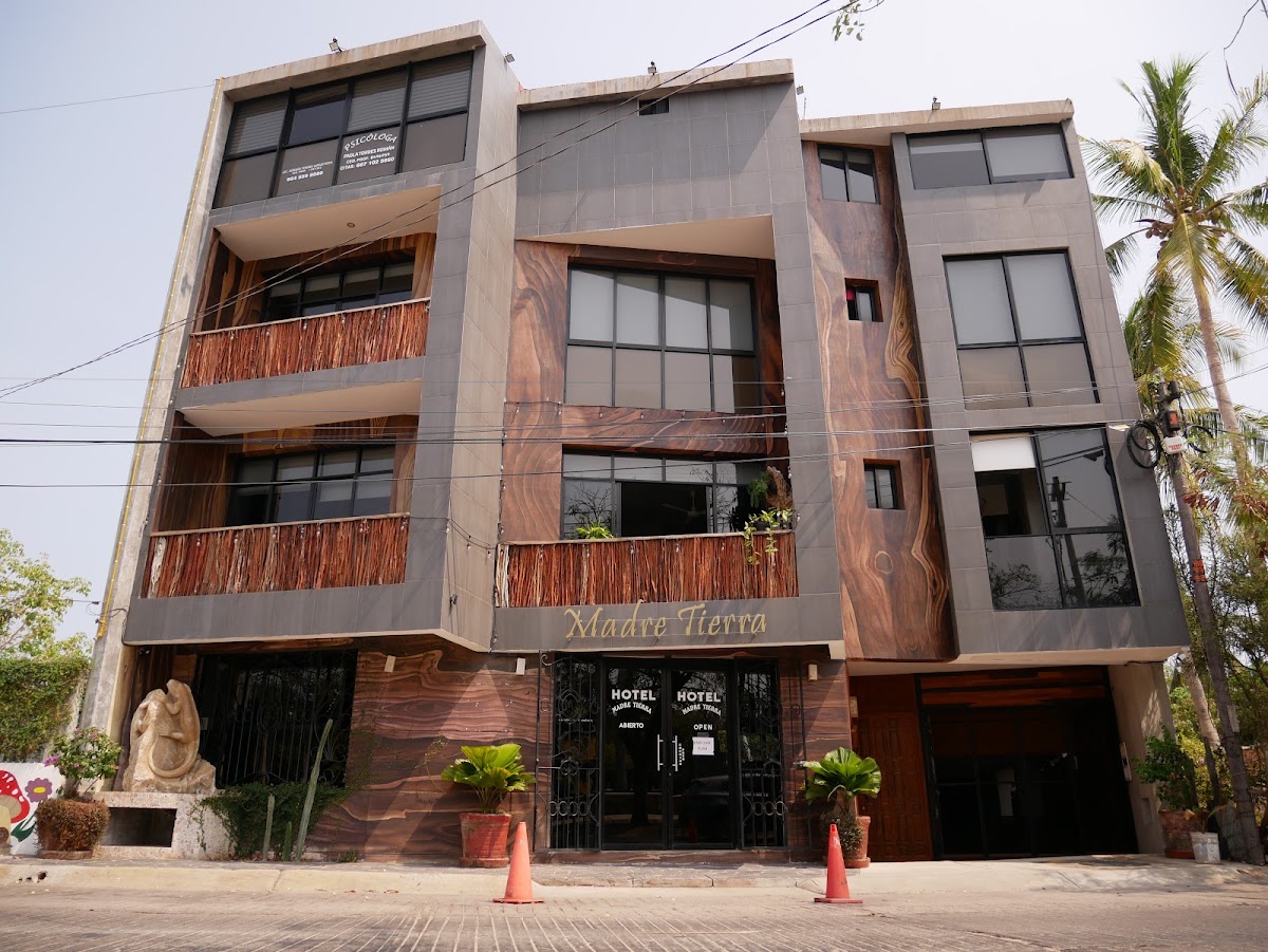 Madre Tierra Hotel gallery 5
