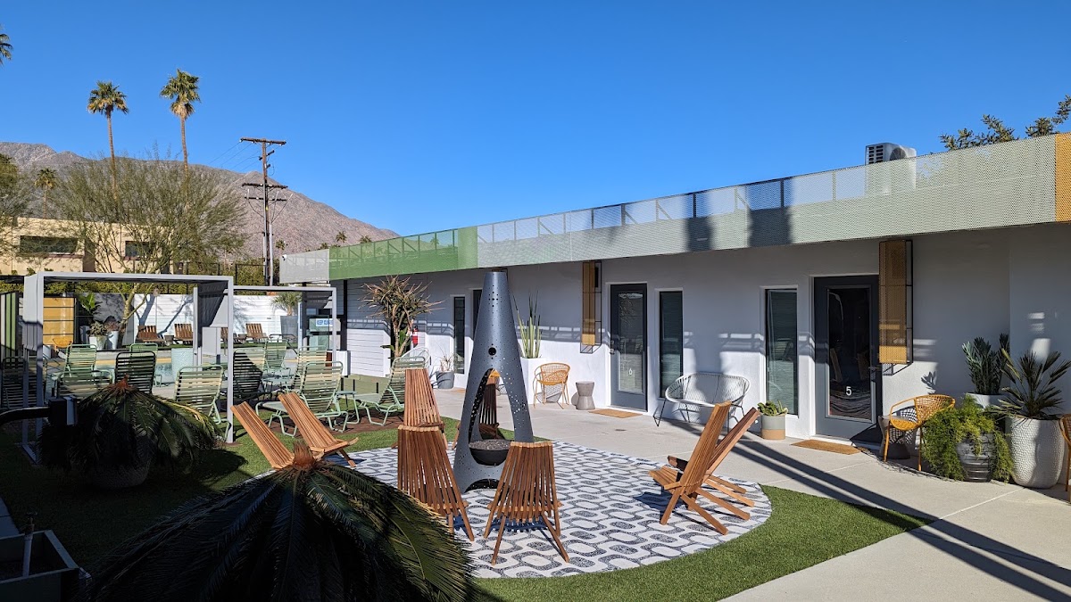Mahala gallery 1