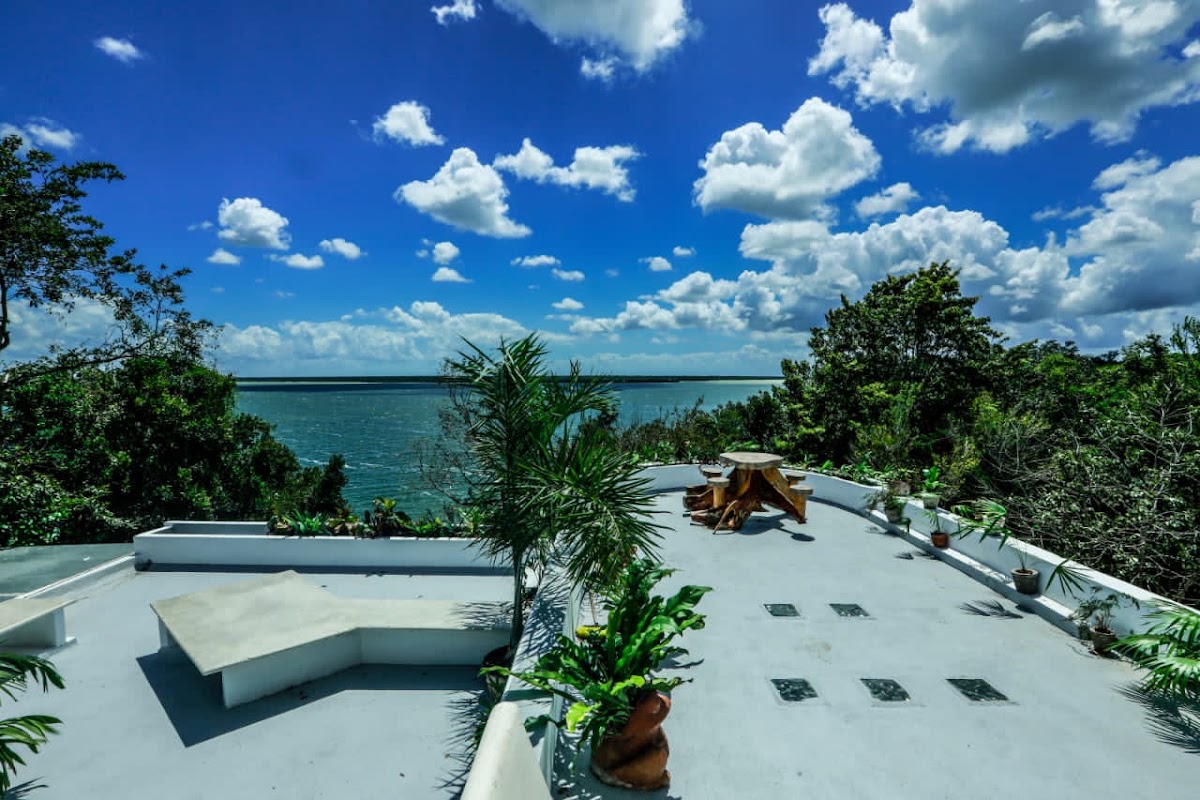 Maya Cala gallery 9
