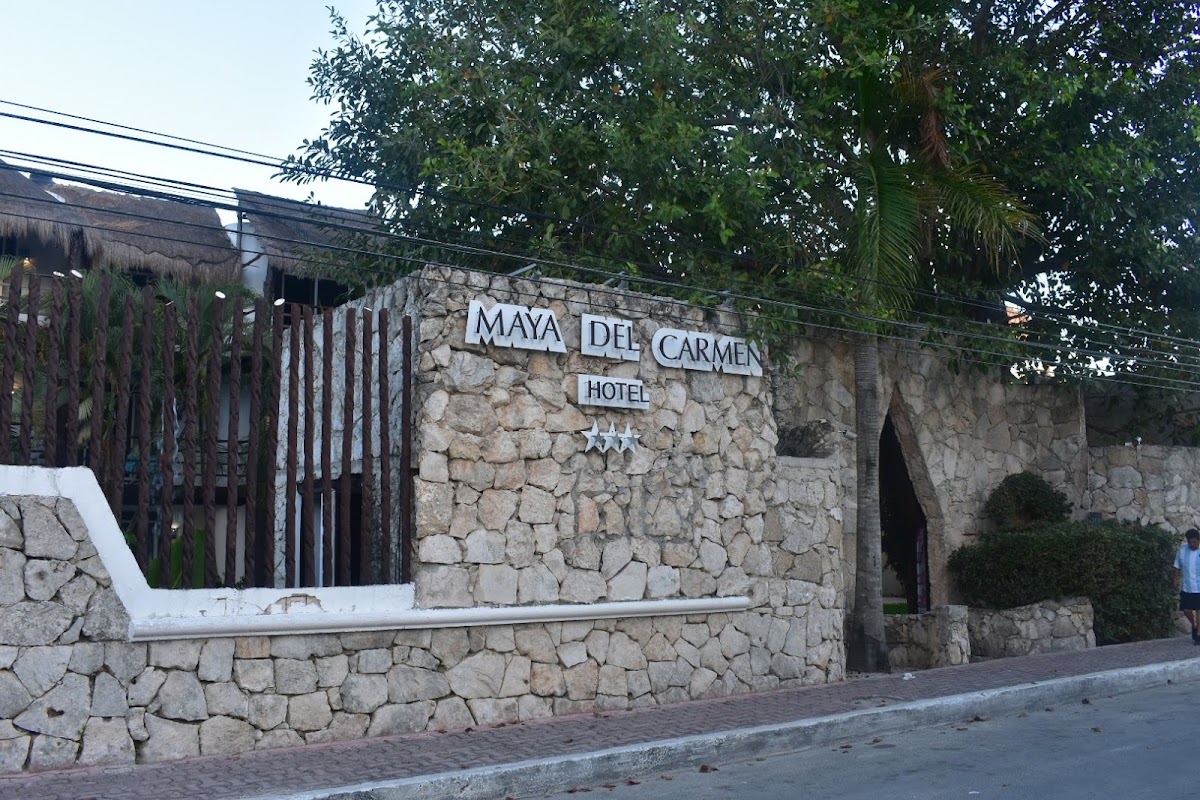 Maya del Carmen gallery 6