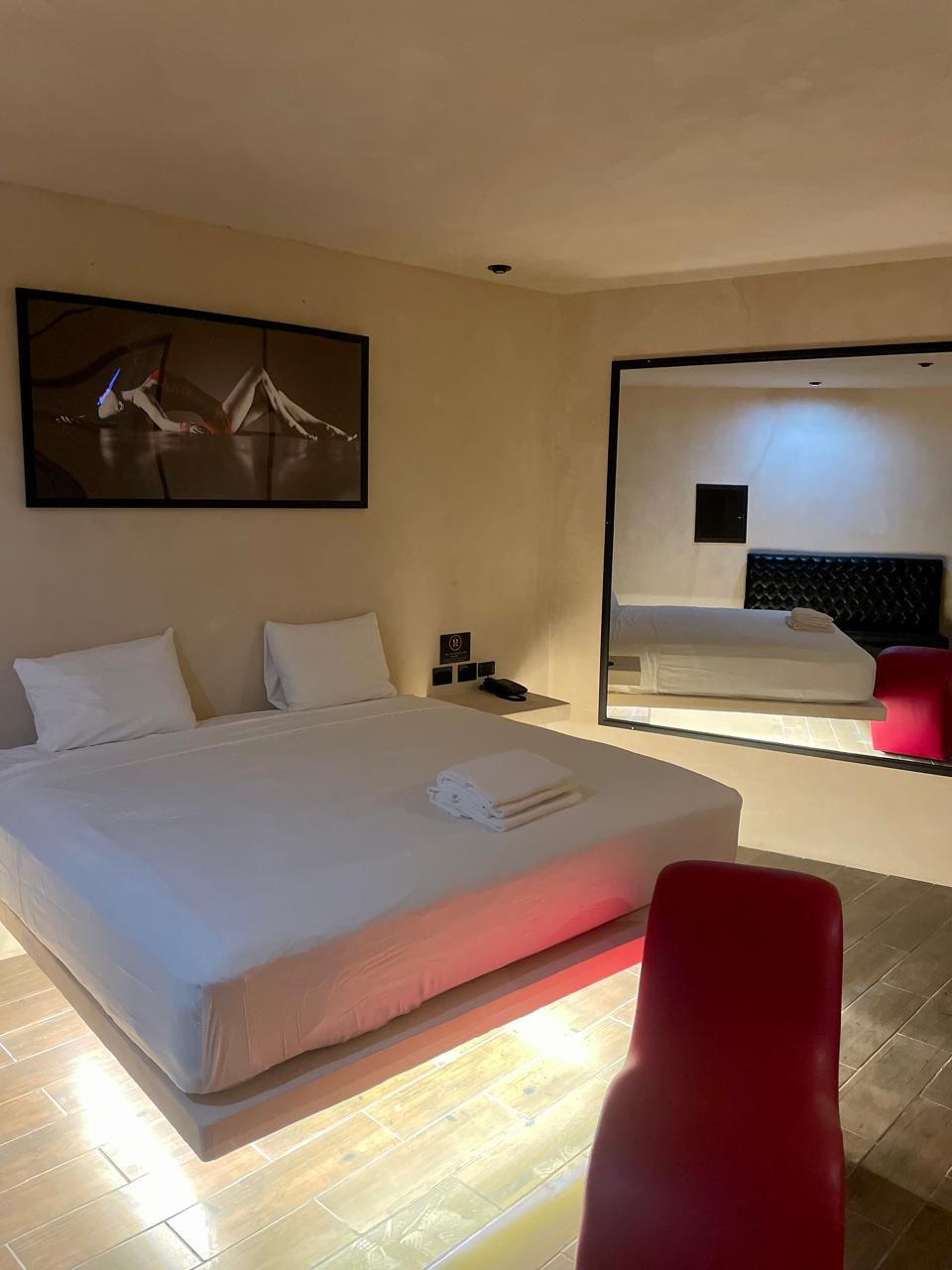 Motel 11&11 gallery 2