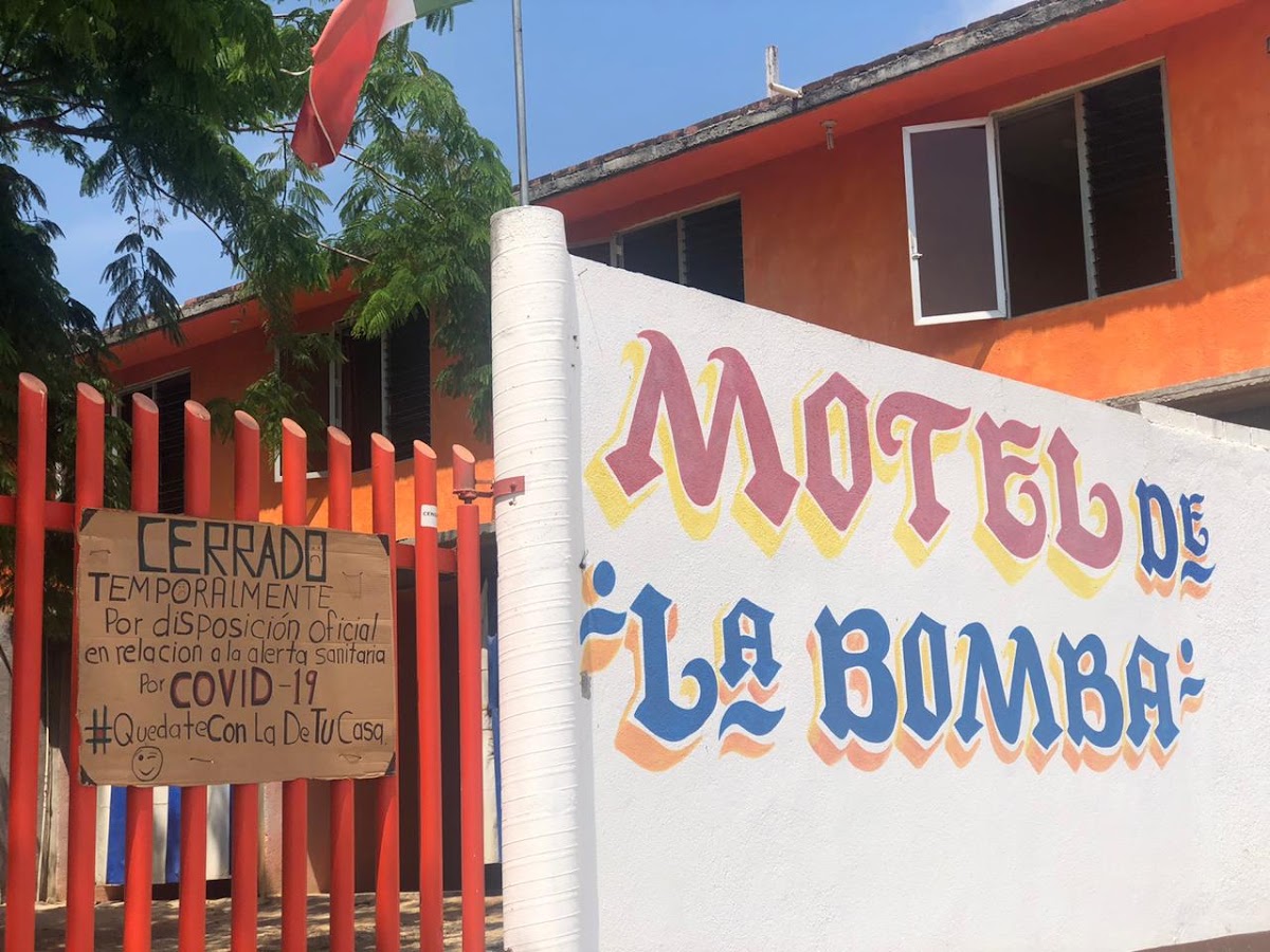 Motel De La Bomba gallery 8