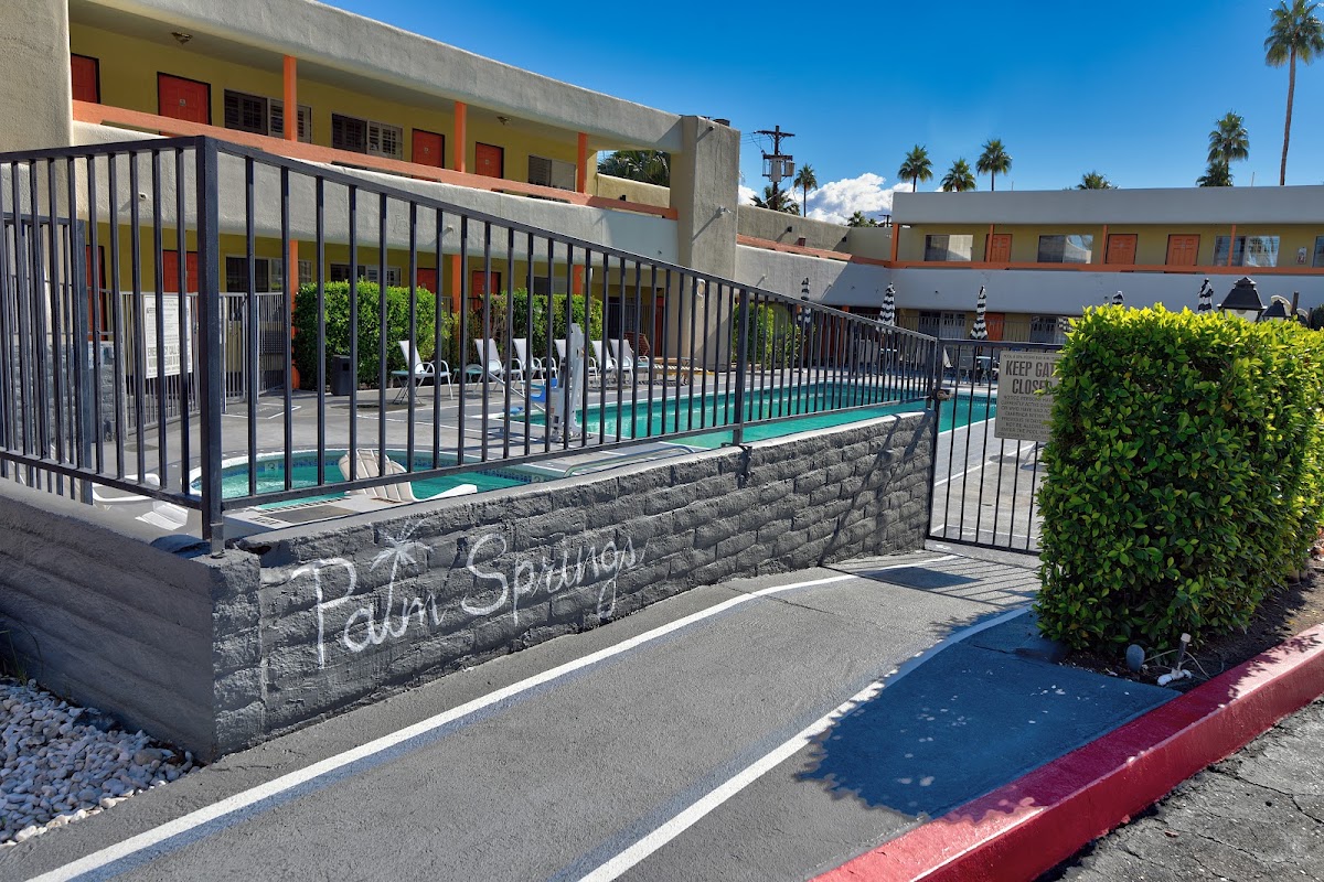 Musicland Hotel Palm Springs gallery 1